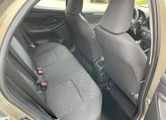 Toyota Yaris 16