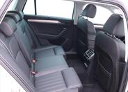 Škoda Superb 12