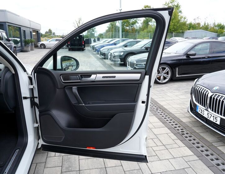 Volkswagen Touareg 21
