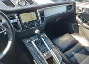 Porsche Macan 35