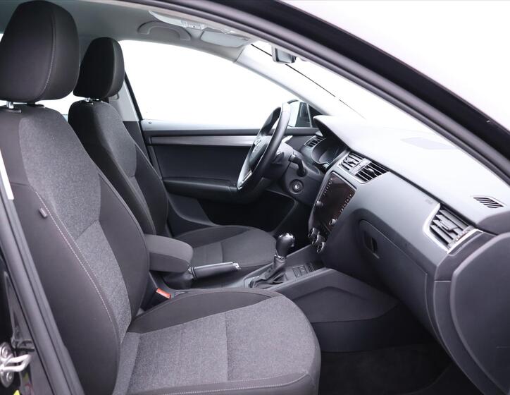 Škoda Octavia 13