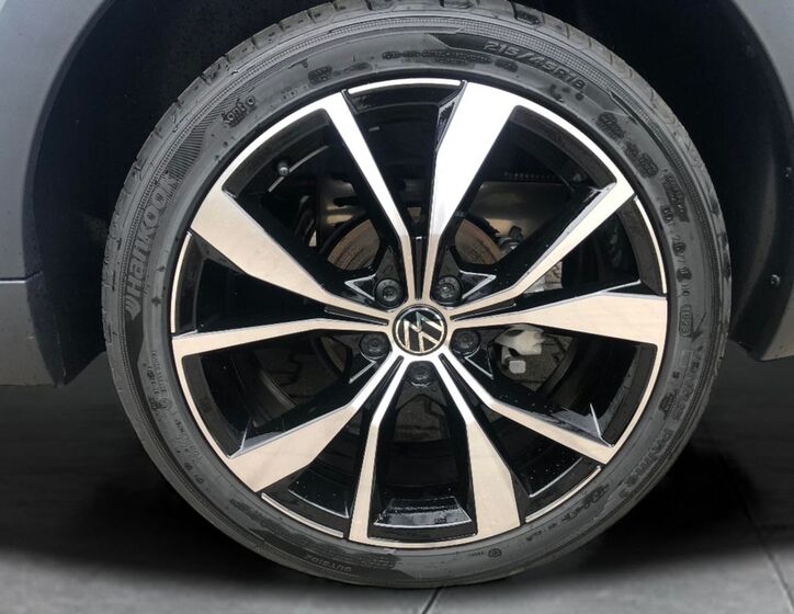 Volkswagen T-Cross 7