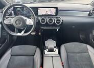 Mercedes-Benz CLA 9