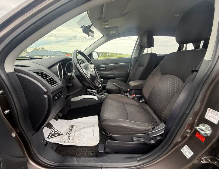 Mitsubishi ASX 13