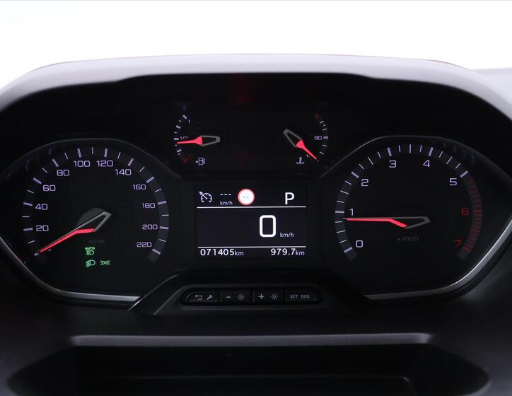 Peugeot Rifter 21