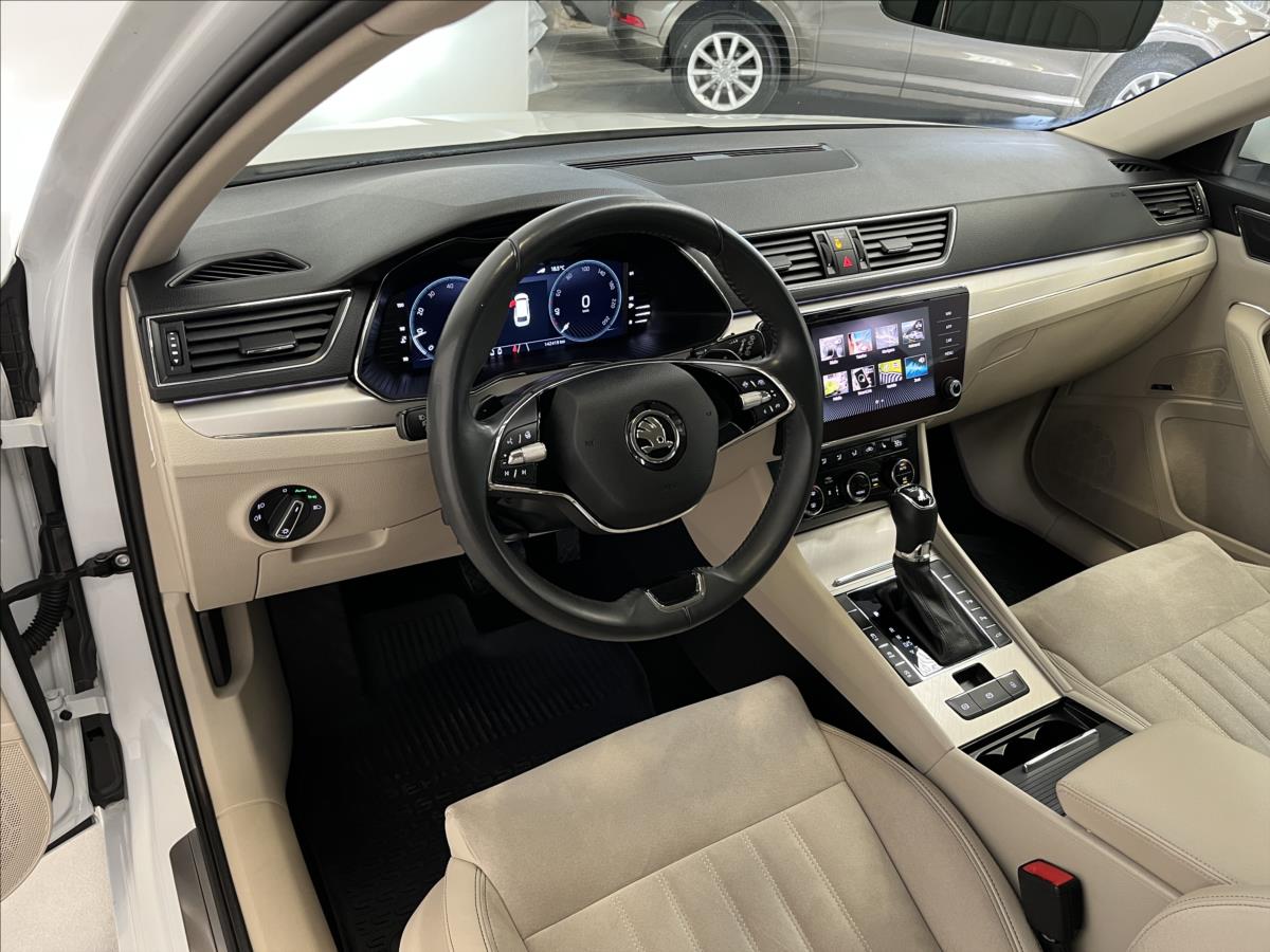 Škoda Superb