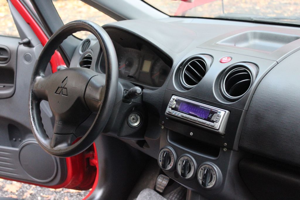 Mitsubishi Colt