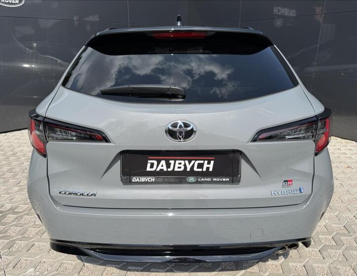 Toyota Corolla 9