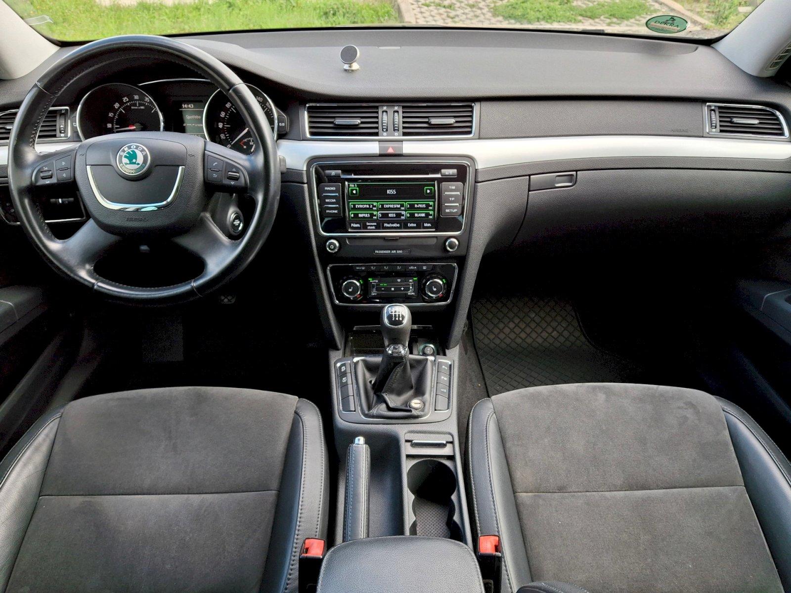 Škoda Superb
