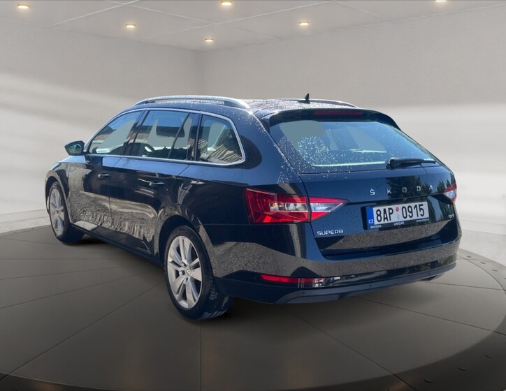 Škoda Superb 4
