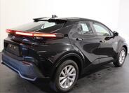Toyota C-HR 2