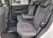 Mitsubishi Outlander 12