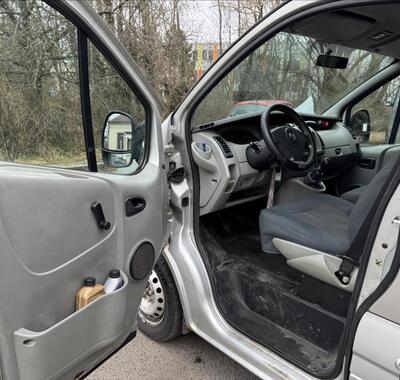 Opel Vivaro 9