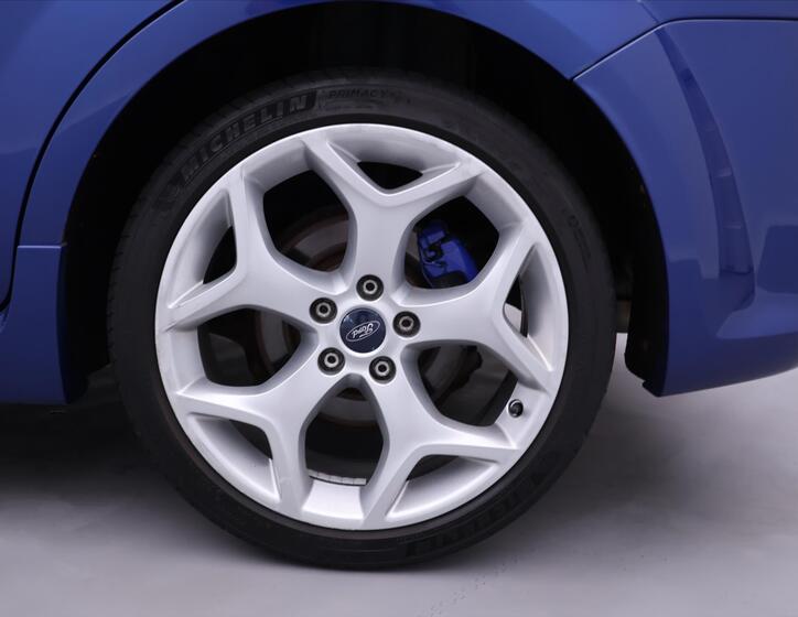 Ford Focus 26