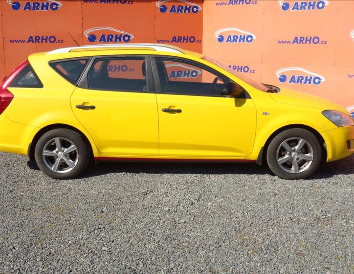 KIA Ceed 8
