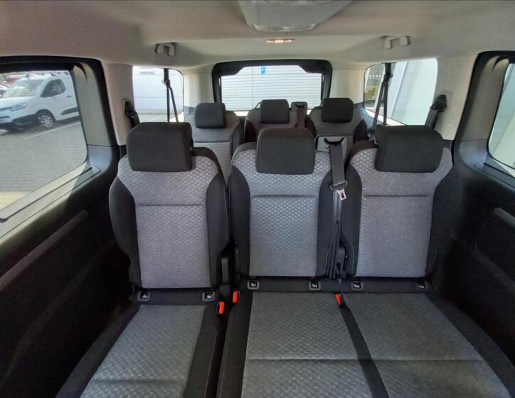 Toyota ProAce Verso 10