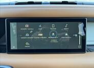 Land Rover Defender 19