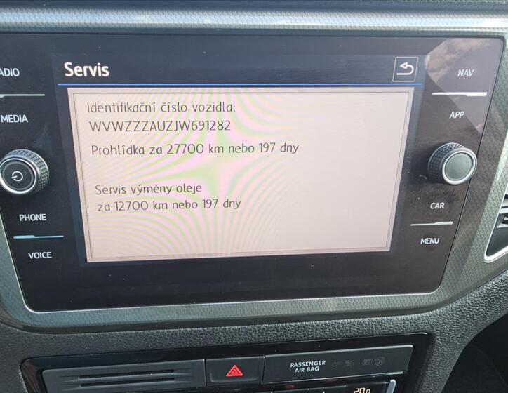 Volkswagen Golf Sportsvan 18