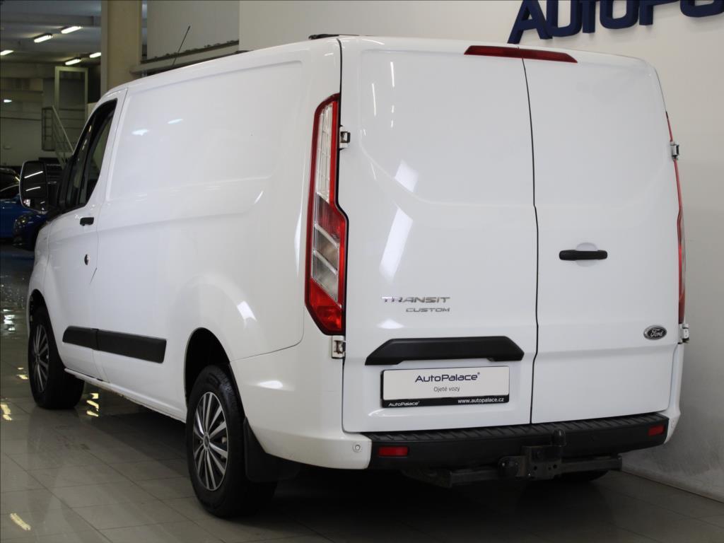 Ford Transit Custom 3