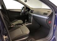 Opel Astra 12