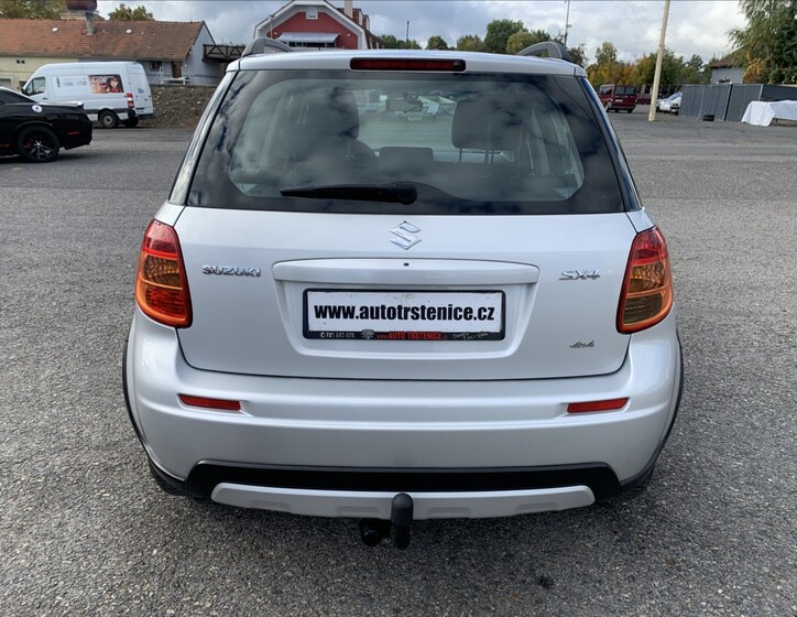 Suzuki SX4 4