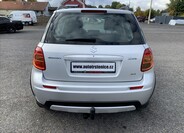 Suzuki SX4 4