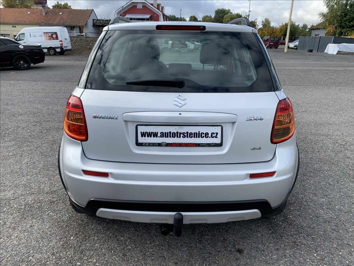 Suzuki SX4