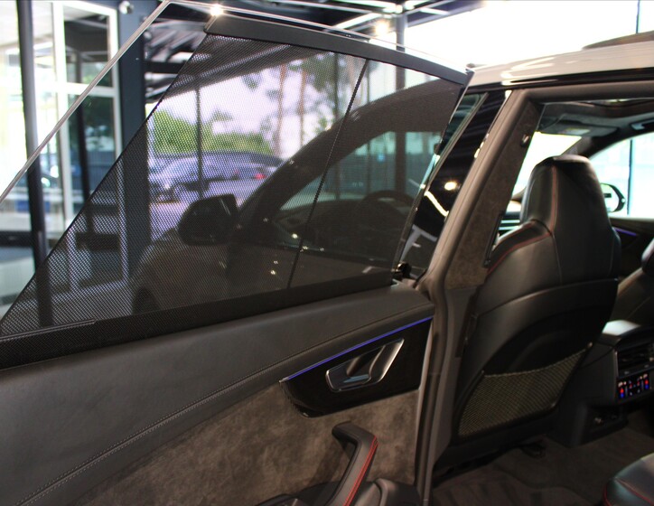 Audi SQ8 31