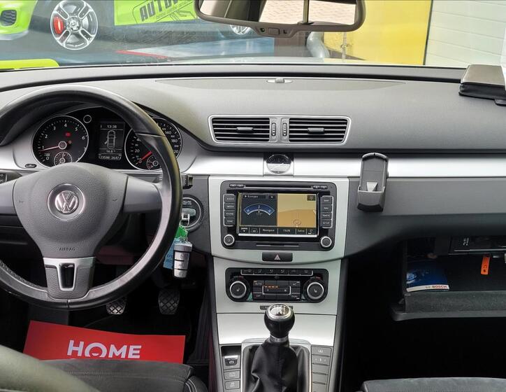 Volkswagen Passat CC 34