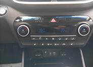Hyundai Tucson 12