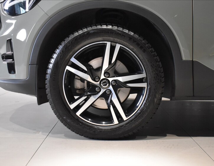 Volvo XC40 7