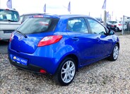 Mazda 2 4