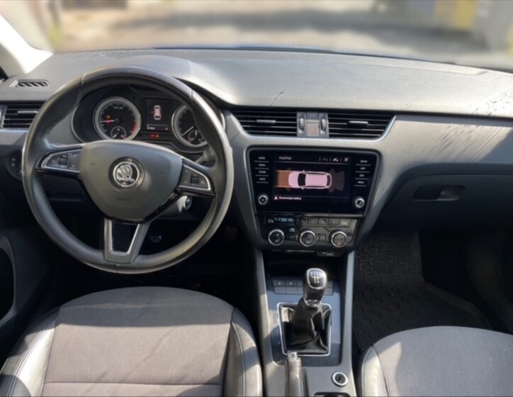 Škoda Octavia 9