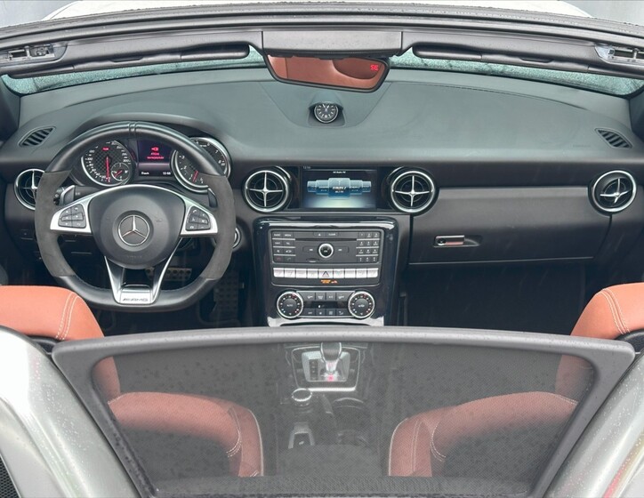 Mercedes-Benz SLC 24