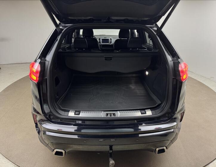 Ford Edge 57