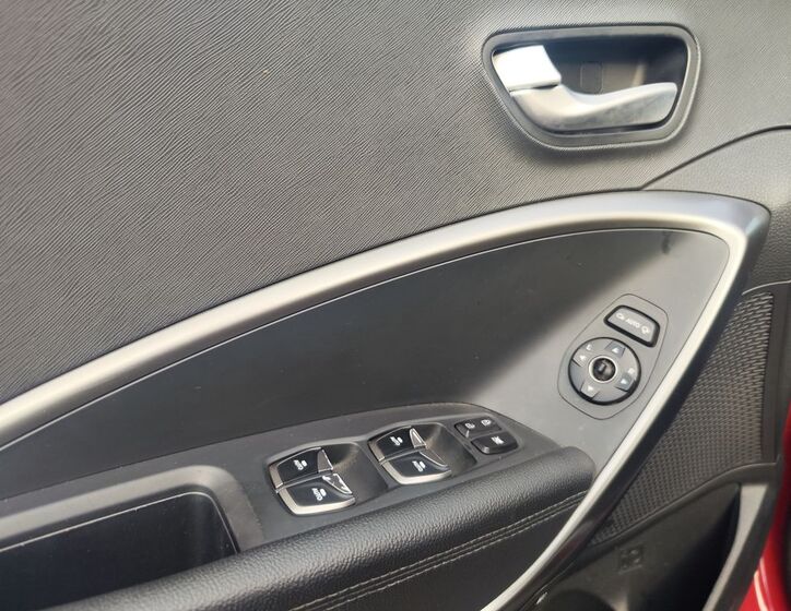 Hyundai Santa Fe 34