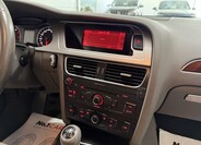 Audi A4 16