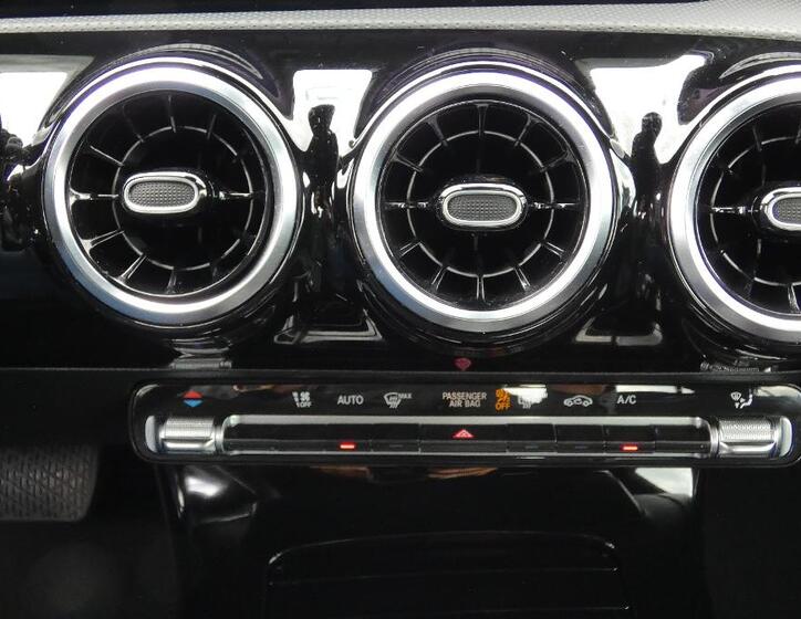 Mercedes-Benz Třídy A 16