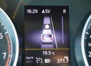 Volkswagen Golf 37