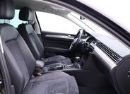 Volkswagen Passat 12