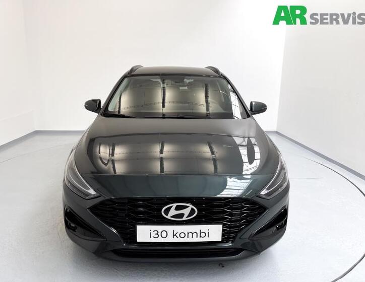 Hyundai i30 8