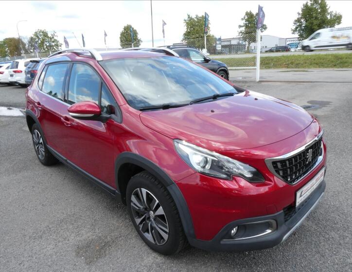 Peugeot 2008 1