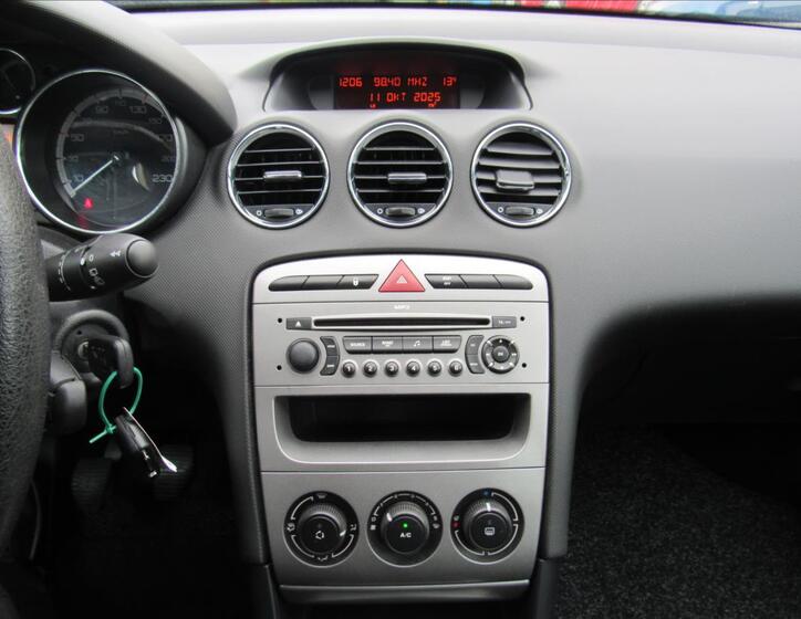 Peugeot 308 15