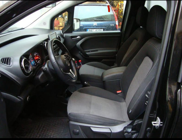Mercedes-Benz Citan 8