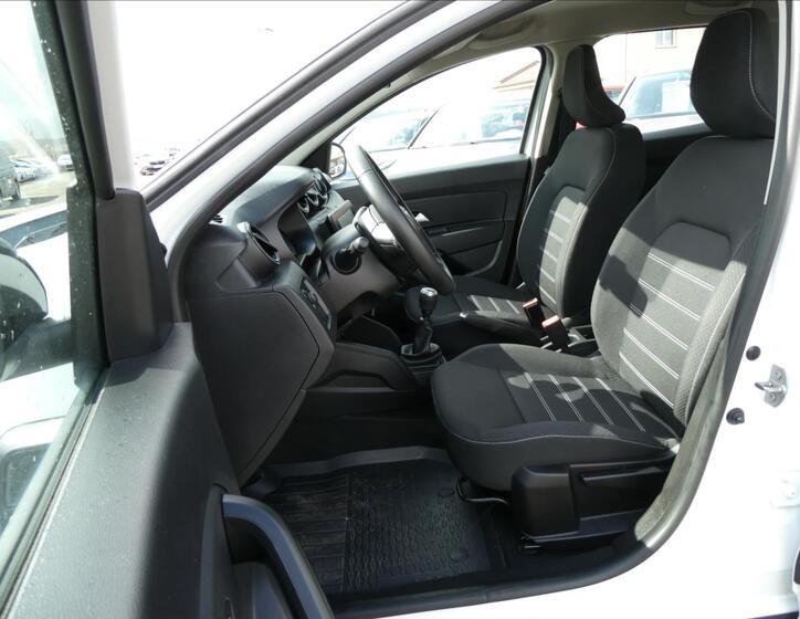 Dacia Duster 18