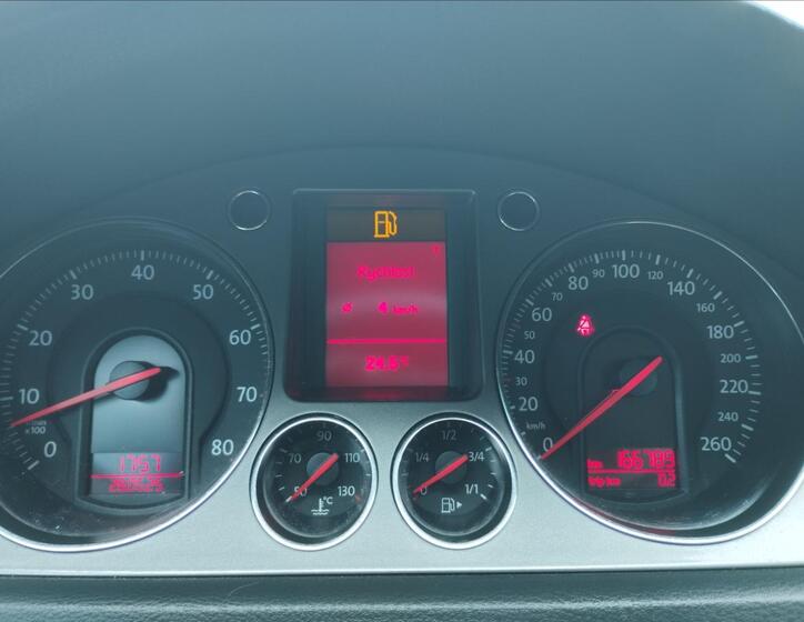 Volkswagen Passat 11