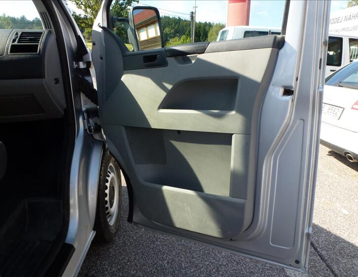 Volkswagen Transporter 19