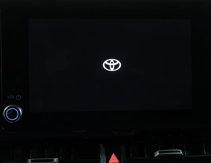Toyota Corolla 16