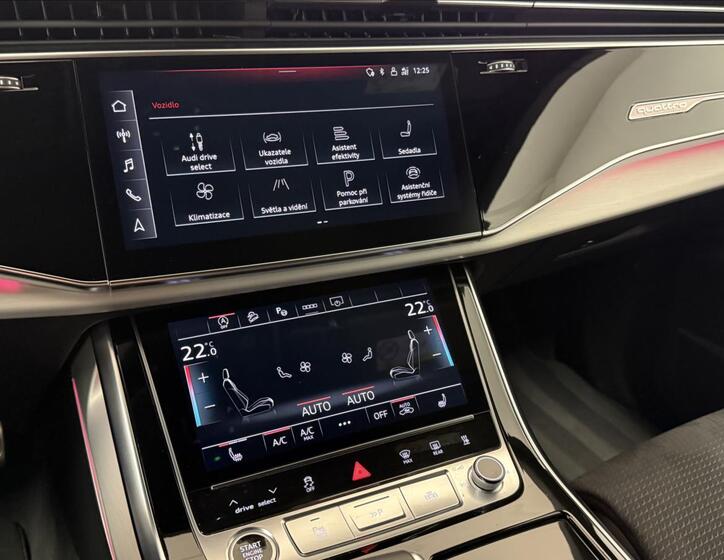 Audi Q8 20