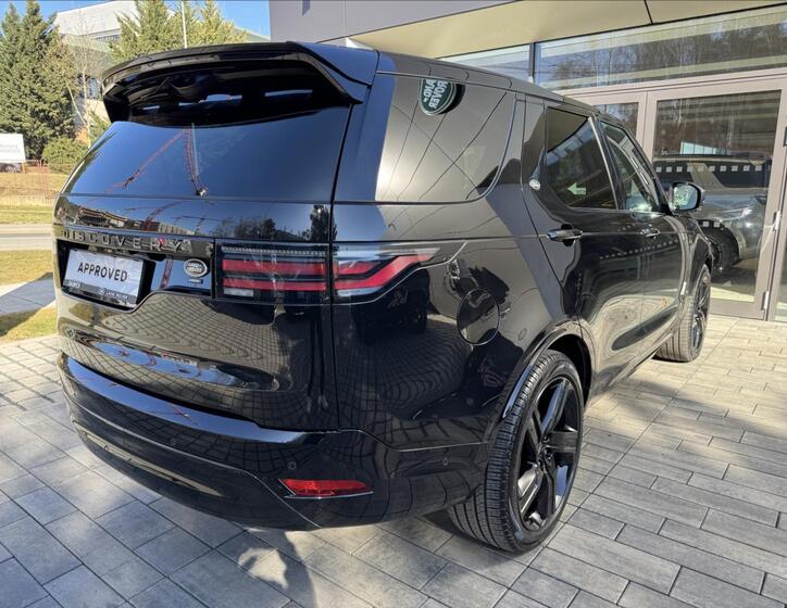 Land Rover Discovery 5